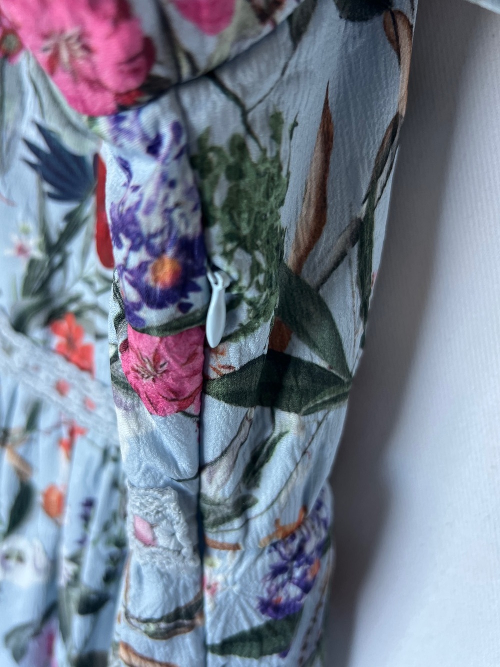 Light Blue Floral Tiered V-Neck Maxi Dress 2X LIKE NEW - Picture 9 of 12